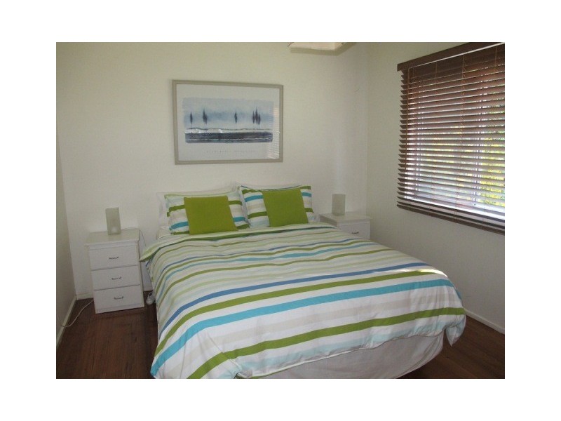 19 Alexander Ave, Cowes VIC 3922