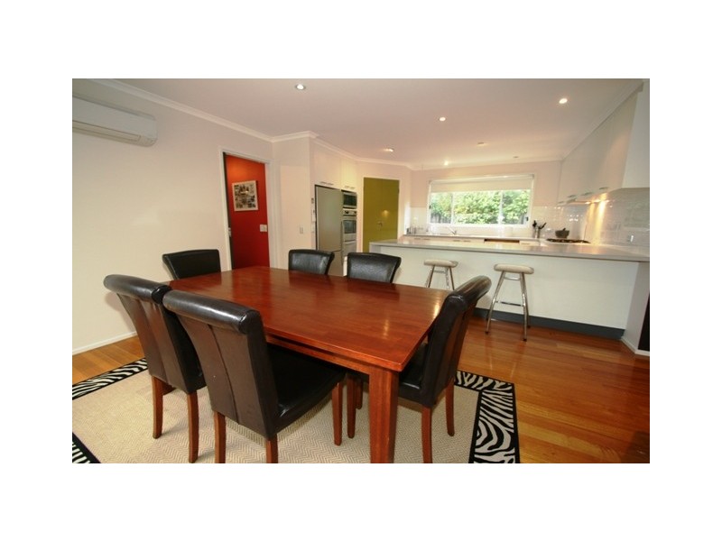 8 Chloe Close, Cowes VIC 3922