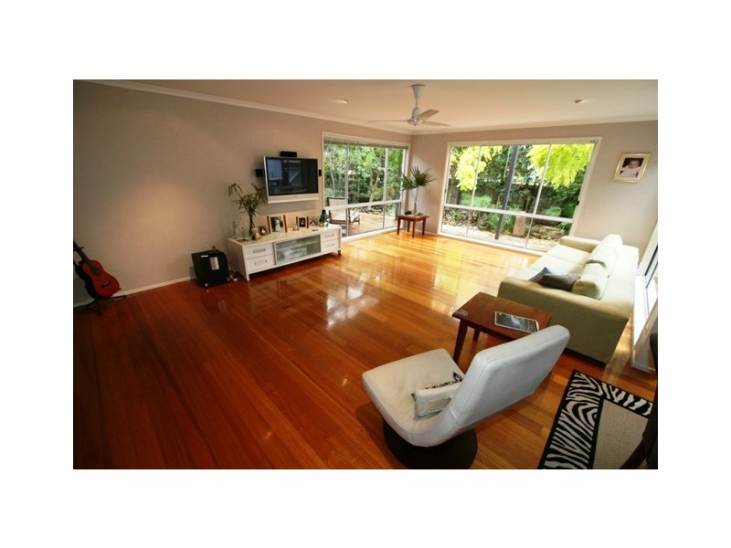 8 Chloe Close, Cowes VIC 3922