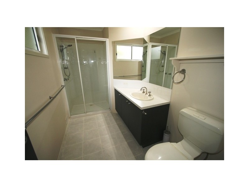 8 Chloe Close, Cowes VIC 3922