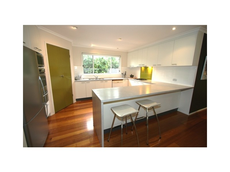 8 Chloe Close, Cowes VIC 3922