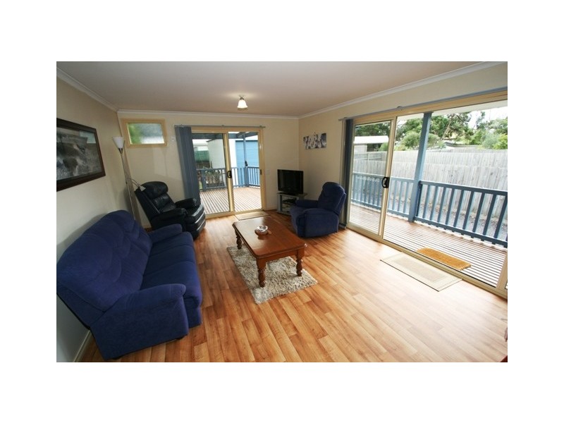 93 Teddy Bear Lane, Cowes VIC 3922