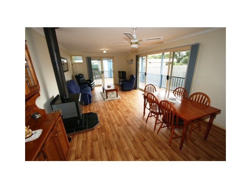 93 Teddy Bear Lane, Cowes VIC 3922