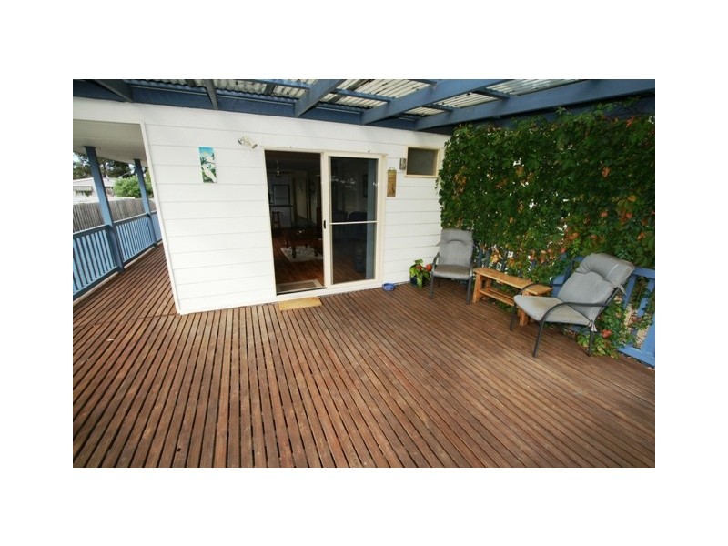 93 Teddy Bear Lane, Cowes VIC 3922