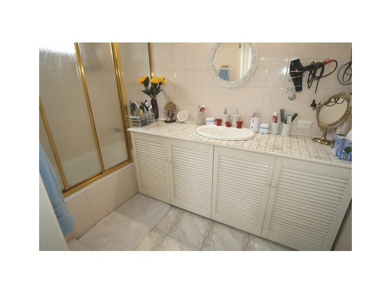 5 Sunseeker Court, Cowes VIC 3922