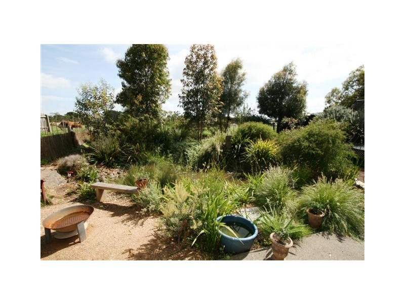 18 Anthony Court, Cowes VIC 3922