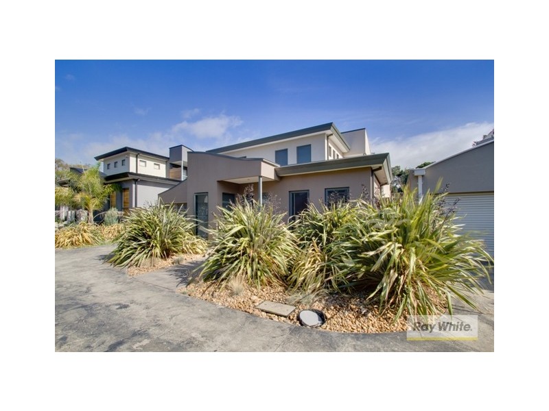 10/55 Chapel Street, Cowes VIC 3922