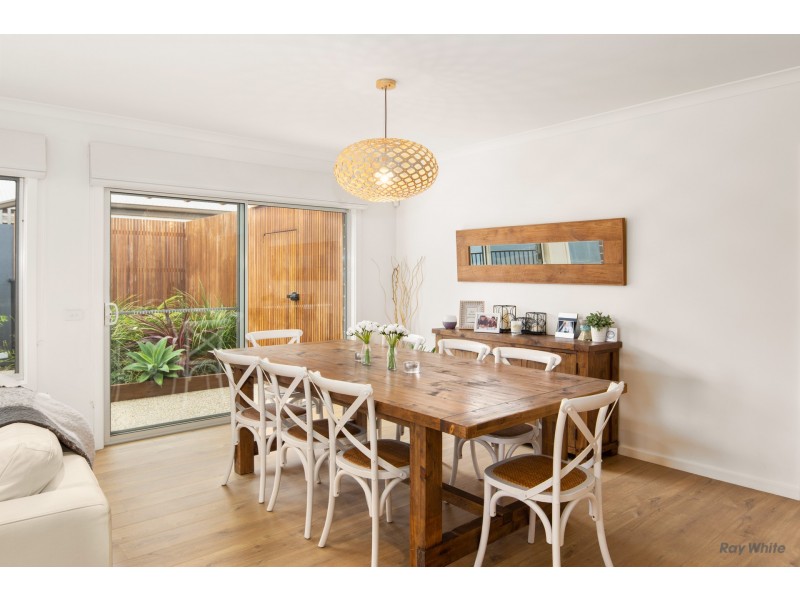 8 Shelly Court, Cowes VIC 3922