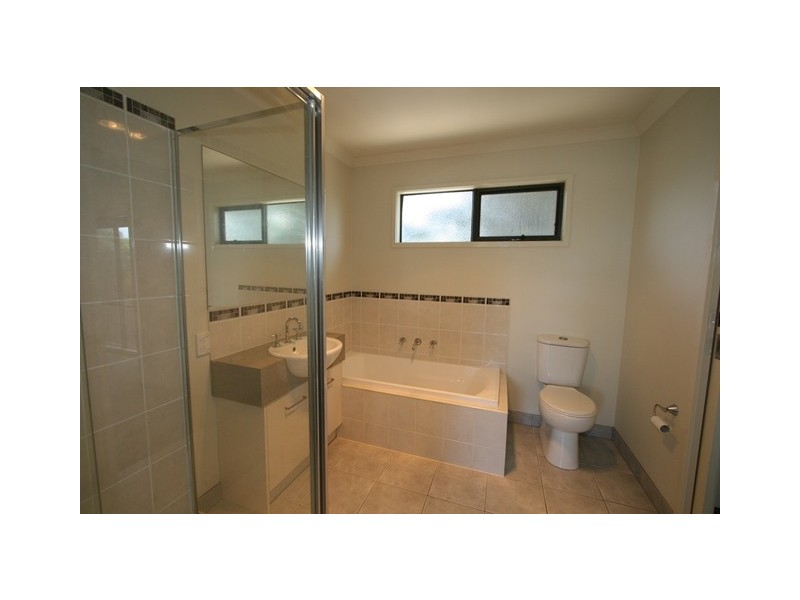 2/141 Phillip Island Road, Surf Beach VIC 3922