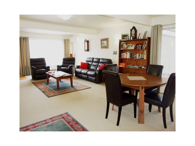 1/236 Church Street, Cowes VIC 3922