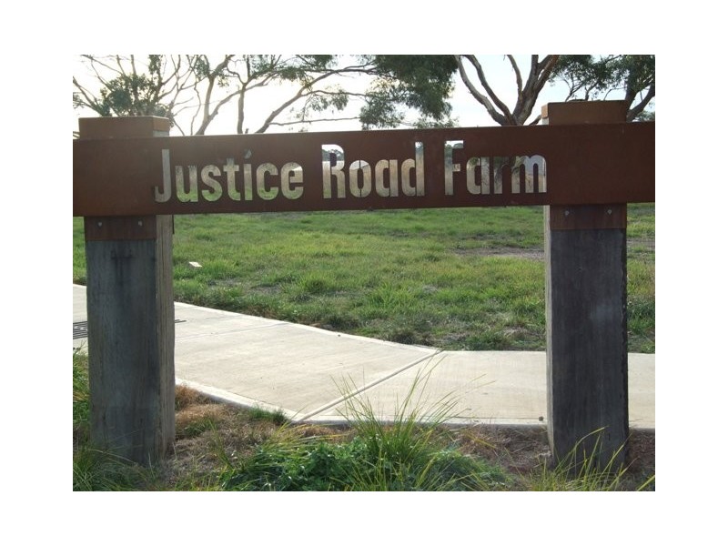 2 Silverstone Drive, Cowes VIC 3922