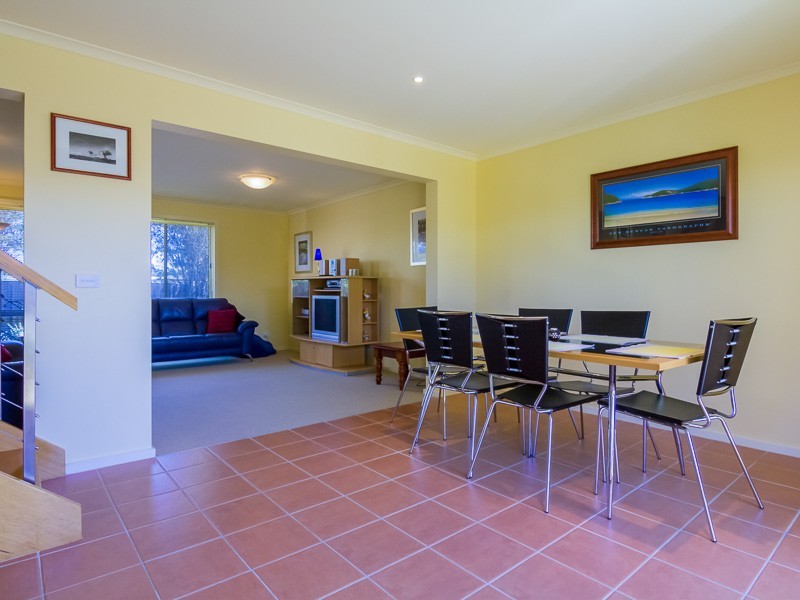 5/6 Hollydene Court, Cowes VIC 3922