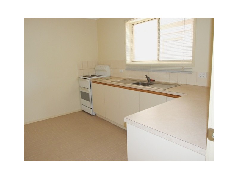 1/30 Wyndham Avenue, Cowes VIC 3922