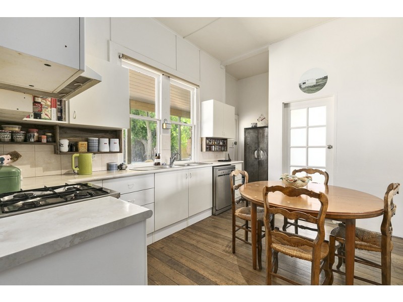 17 Church Street, Cowes VIC 3922