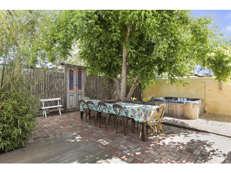 17 Church Street, Cowes VIC 3922