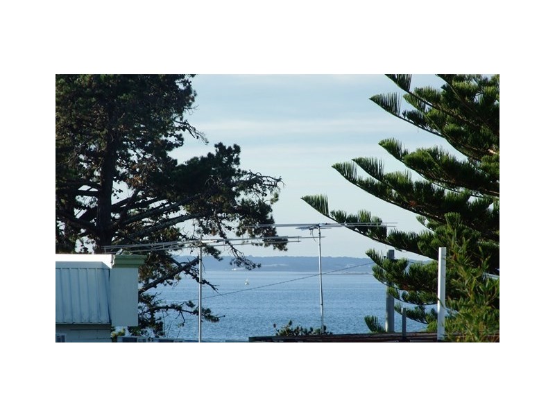 4/6 Findlay Street, Cowes VIC 3922