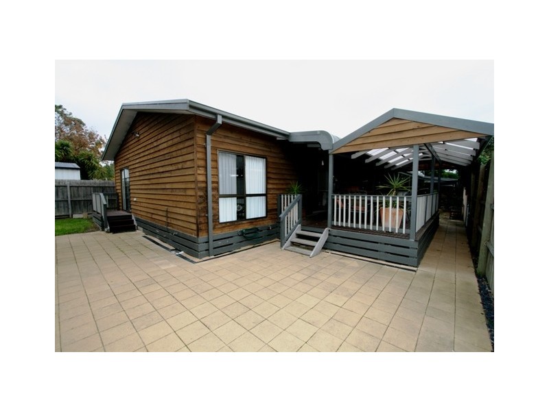 15 Lyall Street, Ventnor VIC 3922