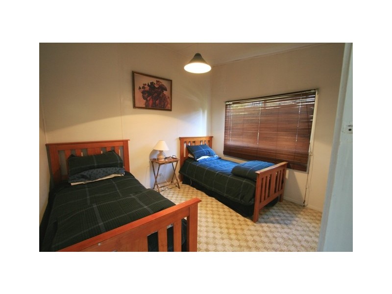 25 Raywood Avenue, Cowes VIC 3922