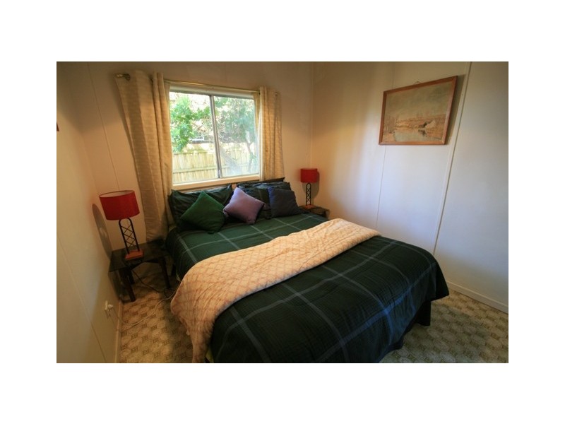 25 Raywood Avenue, Cowes VIC 3922