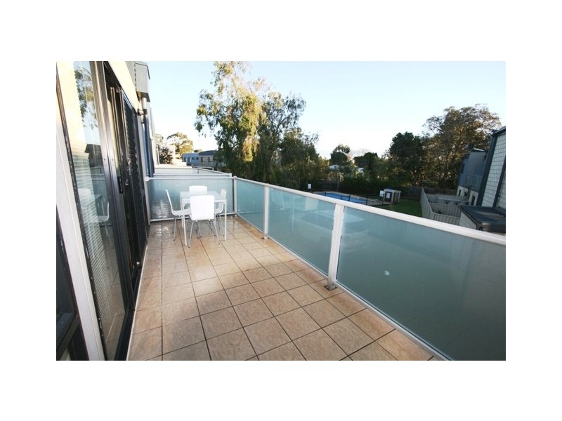 3/7 Beach Street, Cowes VIC 3922