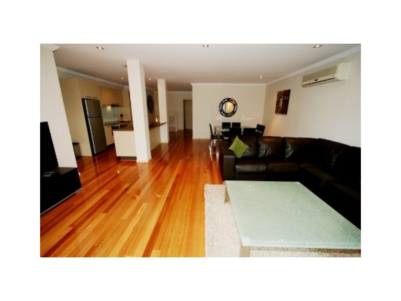 3/7 Beach Street, Cowes VIC 3922