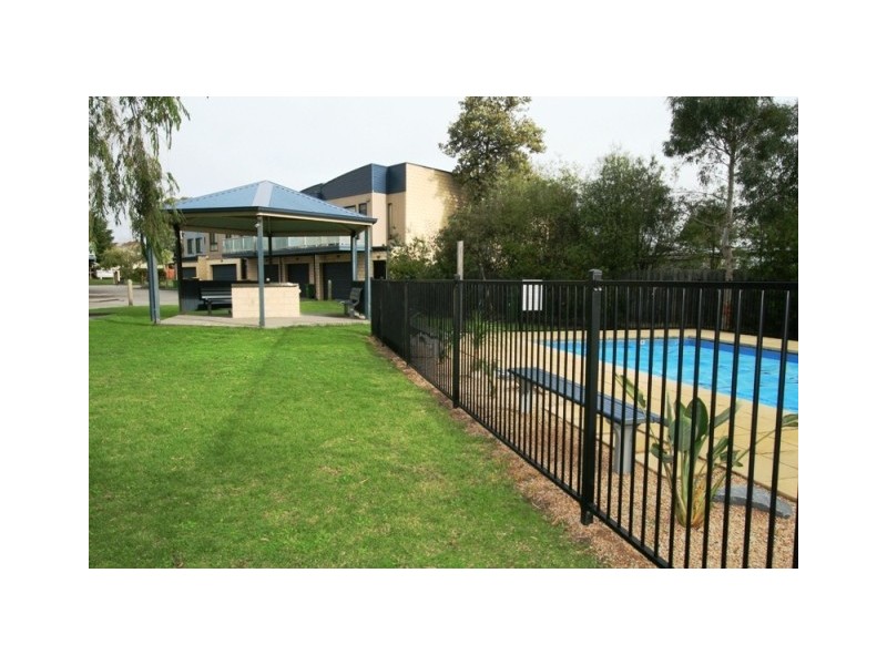 3/7 Beach Street, Cowes VIC 3922