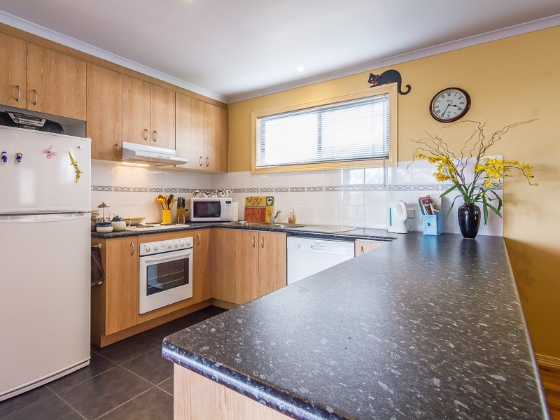 33 Broadwater Avenue, Cape Woolamai VIC 3925