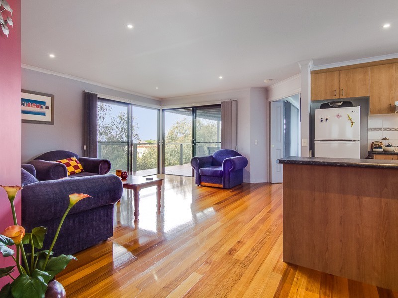 33 Broadwater Avenue, Cape Woolamai VIC 3925