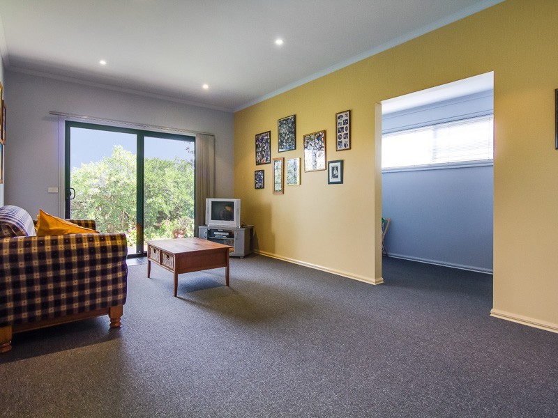 33 Broadwater Avenue, Cape Woolamai VIC 3925