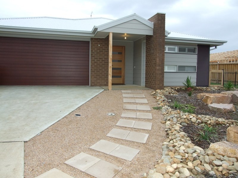 7 Boobook Grove, Cowes VIC 3922