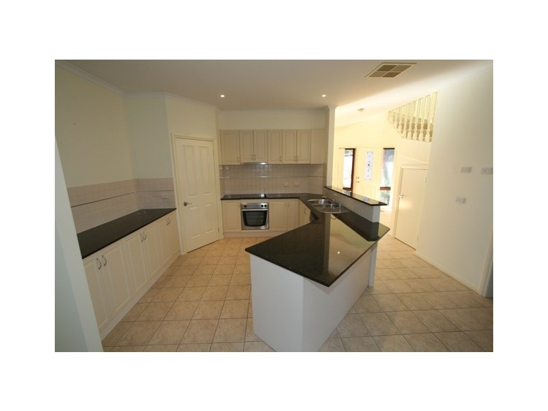 7/83 Chapel Street, Cowes VIC 3922