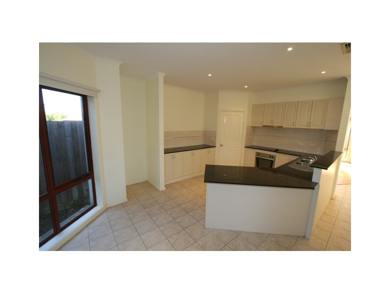 7/83 Chapel Street, Cowes VIC 3922