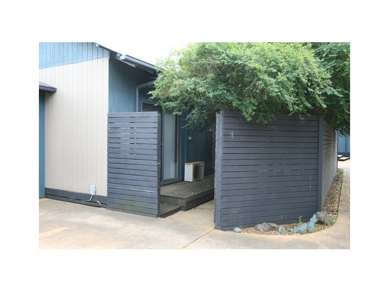 1/54 Backbeach Road, Sunset Strip VIC 3922