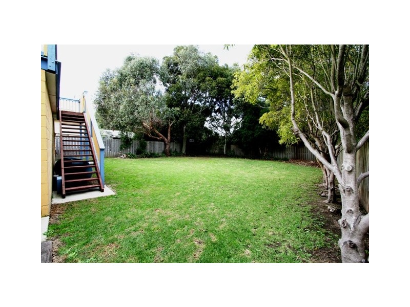 27 Walton Street, Rhyll VIC 3923