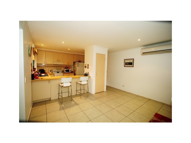 8 Walton Street, Cowes VIC 3922