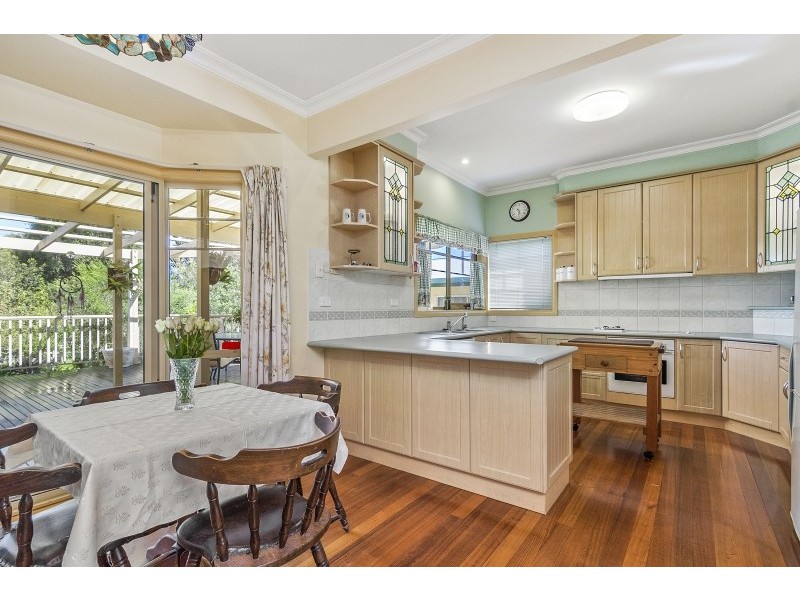 20 Justice Road, Cowes VIC 3922