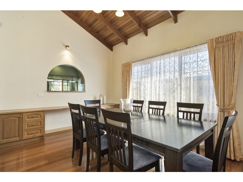 20 Justice Road, Cowes VIC 3922