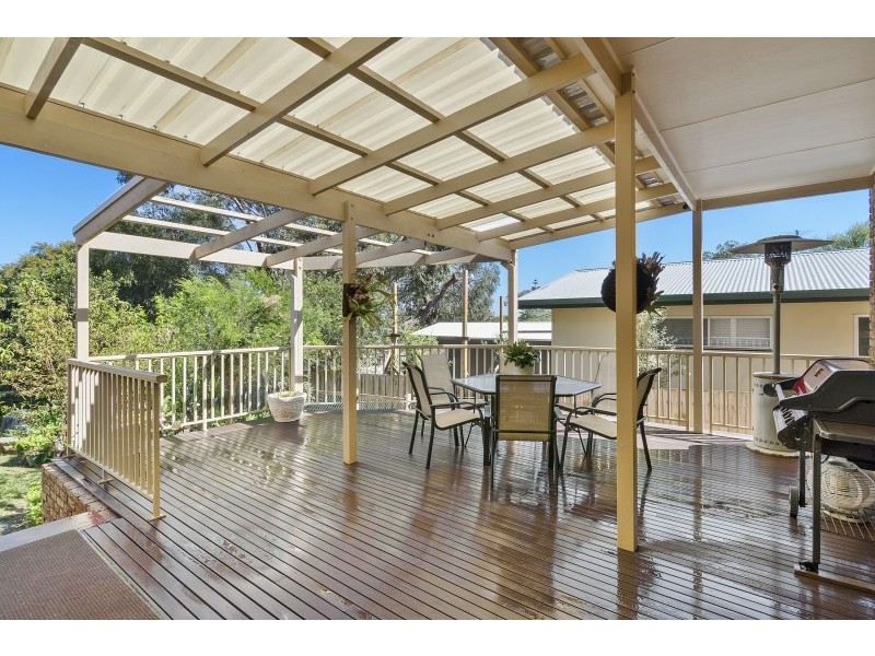20 Justice Road, Cowes VIC 3922