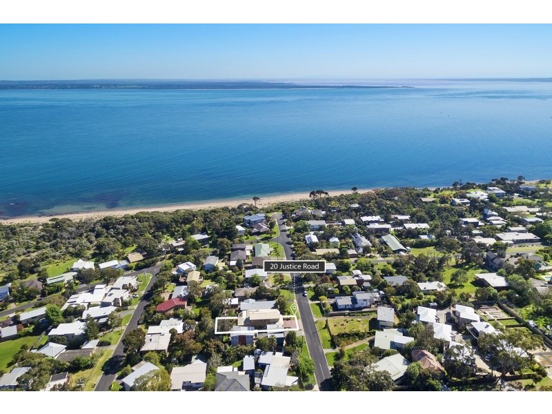 20 Justice Road, Cowes VIC 3922