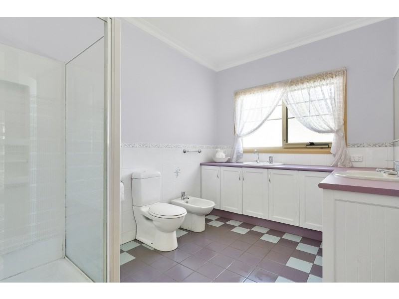 20 Justice Road, Cowes VIC 3922
