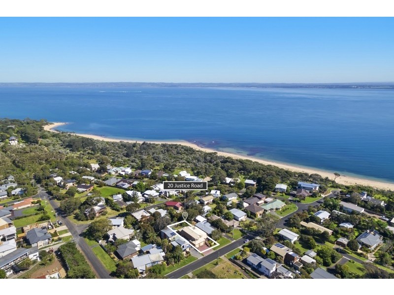 20 Justice Road, Cowes VIC 3922