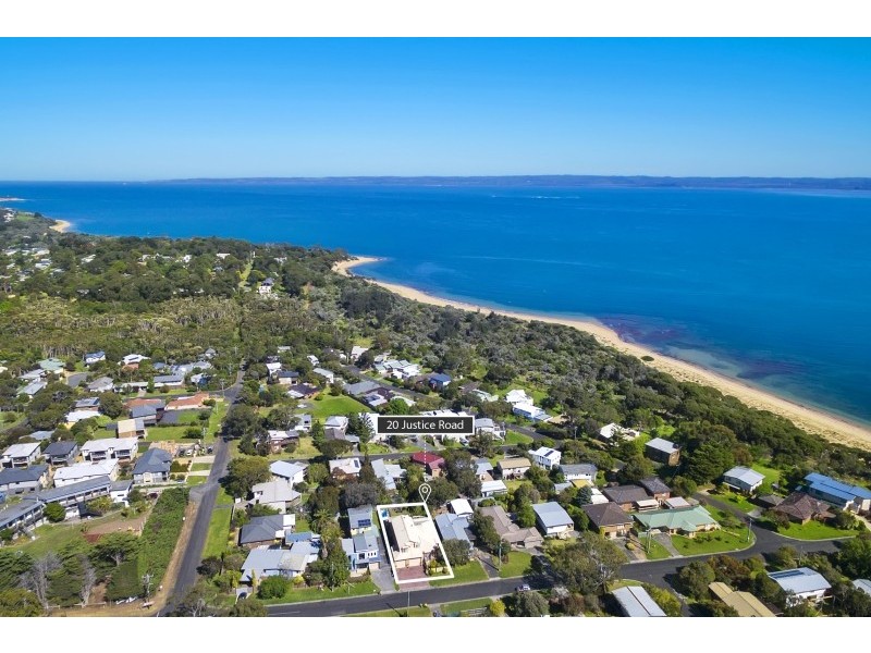 20 Justice Road, Cowes VIC 3922
