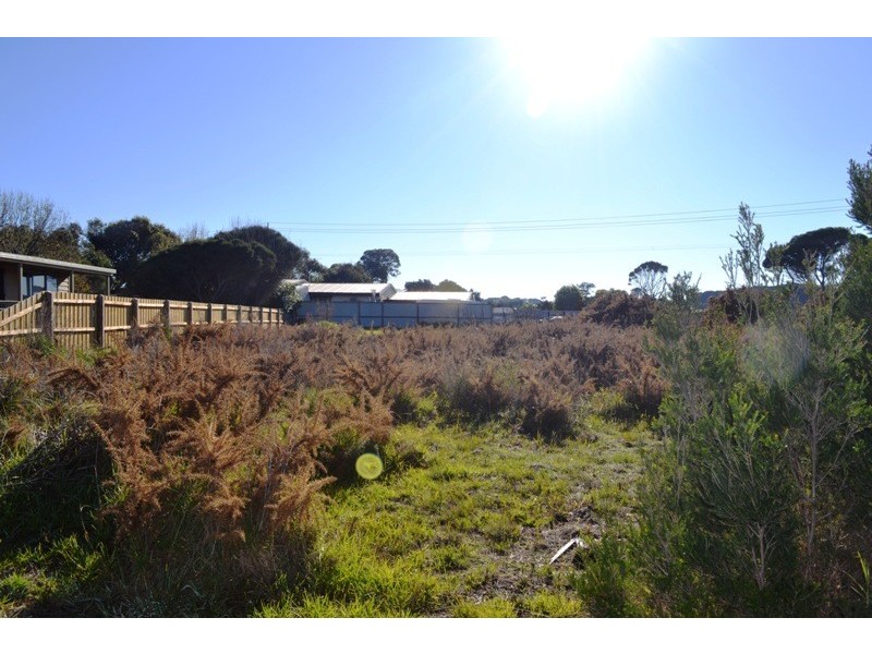34 Elwood Avenue, Surf Beach VIC 3922