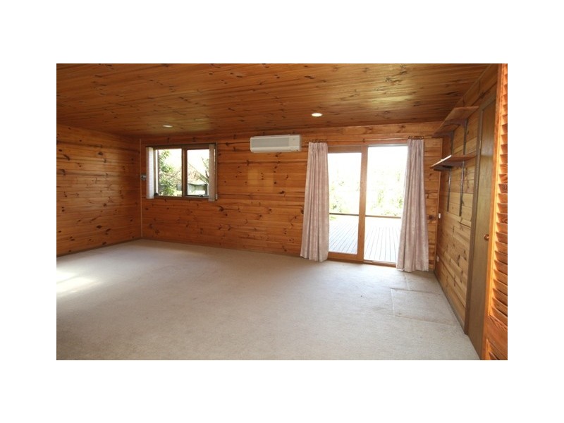 33 Walton Street, Cowes VIC 3922