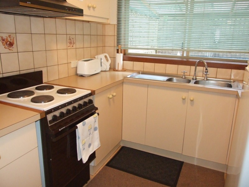 4/16-18 Church Street, Cowes VIC 3922