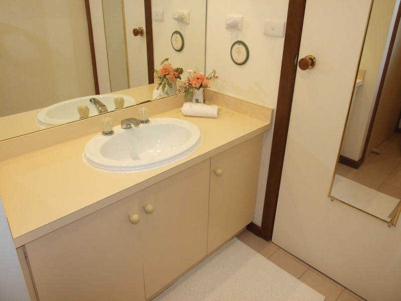 4/16-18 Church Street, Cowes VIC 3922