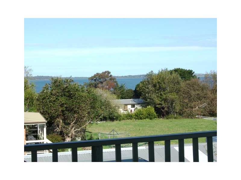 12 Franklyn Street, Rhyll VIC 3923
