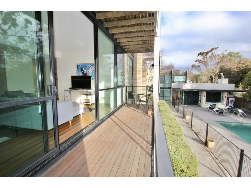 16/9-11 Bass Avenue, Cowes VIC 3922