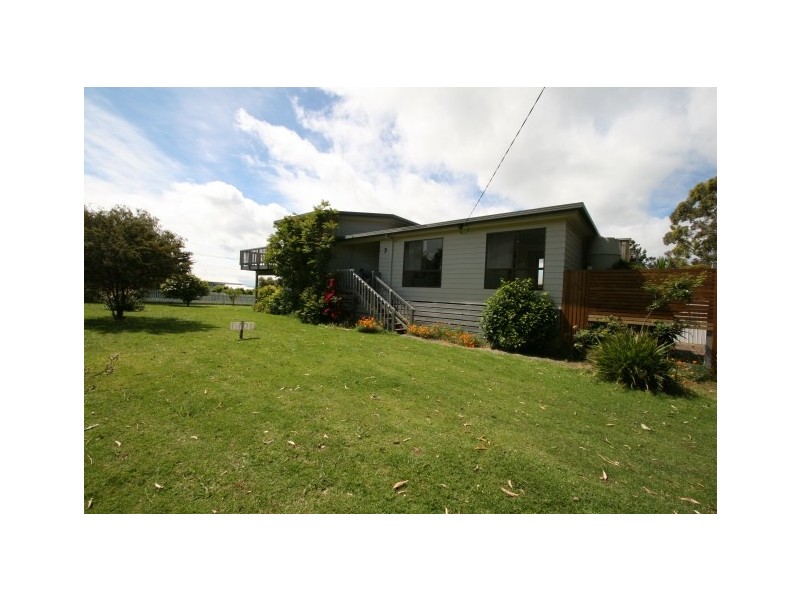 9-11 Reid Street, Rhyll VIC 3923