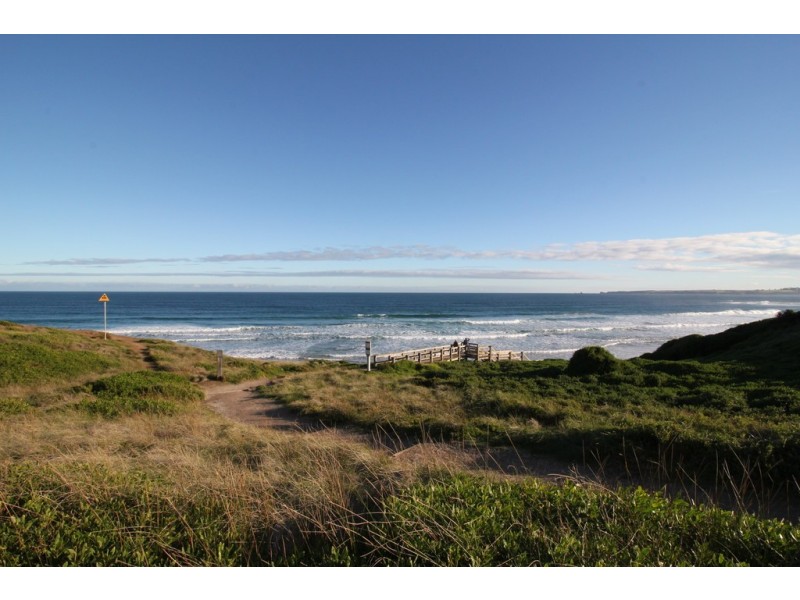208 The Esplanade, Surf Beach VIC 3922